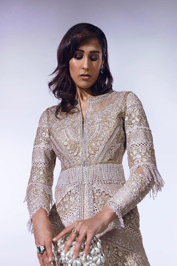 Mira Sethi 2