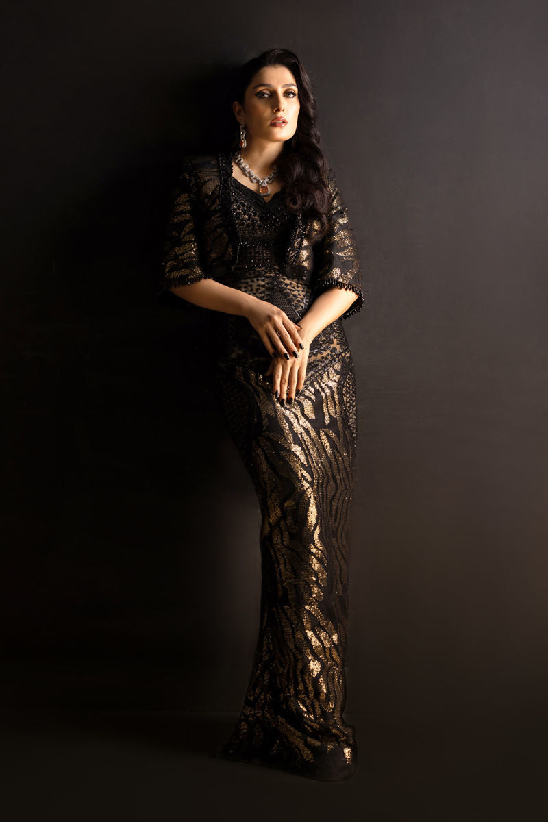 Ayeza Khan in Hestia