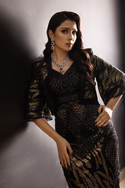 Ayeza Khan in Hestia