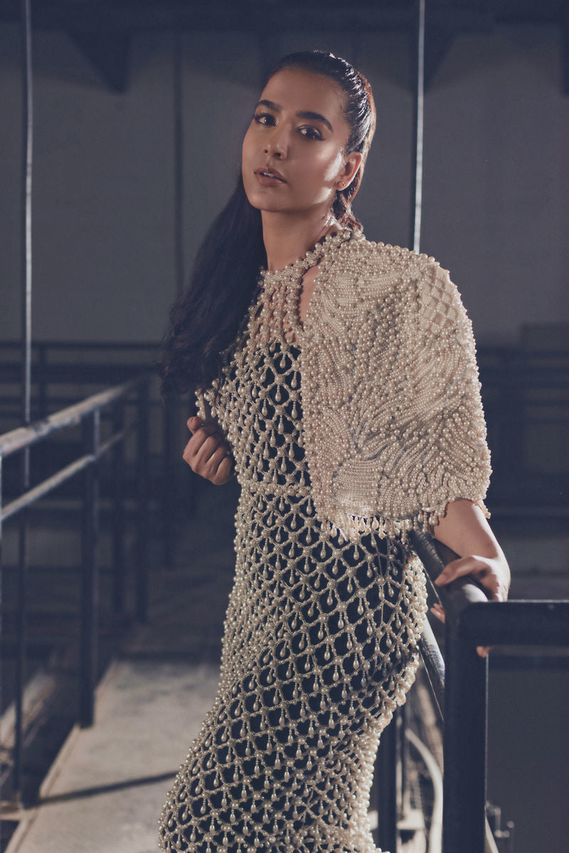 Mansha Pasha in Velvet Dream